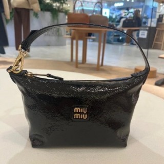 미*** 숄더