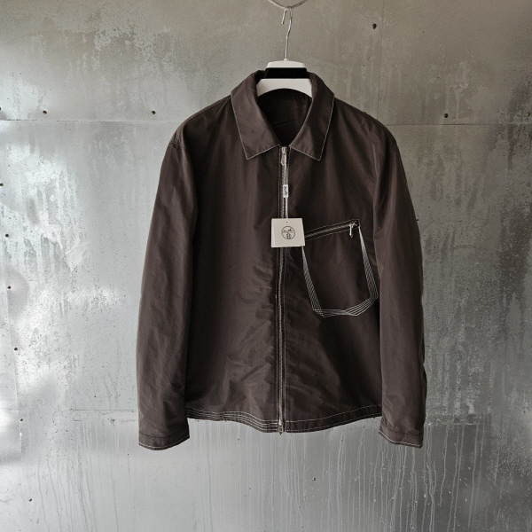 에* 스트레이트 자켓