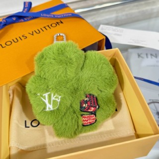 루* LV 럭키 트레포일 백 참 M03170