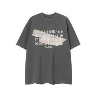 메**** tape tee dc/bat