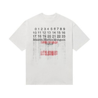 메**** 그라디에이션 tee dc/bat