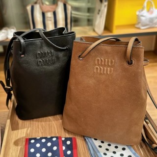 미*** 나파 레더 미니백 오크