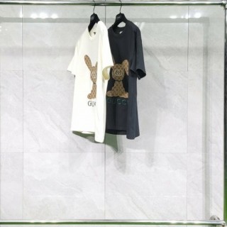 구* 래빗 자수 반팔 티셔츠