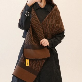 [ F ] 남여공용 FF 모노그램 울 머플러