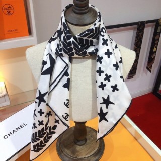 [ C ] 내츄럴 패턴 화이트 방도 스카프