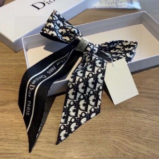 [ D ] 오블리크 레터링 블랙 방도 스카프