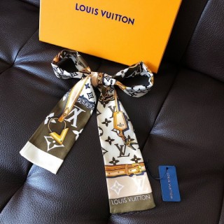 [ L ] 모노그램 컨피덴셜 카키 방도 스카프