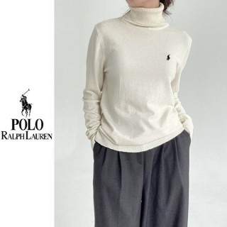 [P] 자수 폴라 니트 (여성)