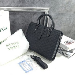 보** 인트레치아토 우븐 가죽 브리프케이스