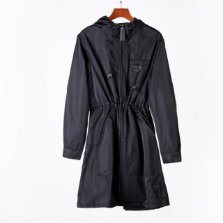 프* 블랙 나일론후드 바람막이 (여성)