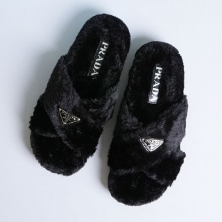 [ P ] 러버 솔 시어링 샌들 (여성)