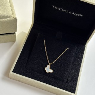 반* 스위트 버터 플라이 펜던트