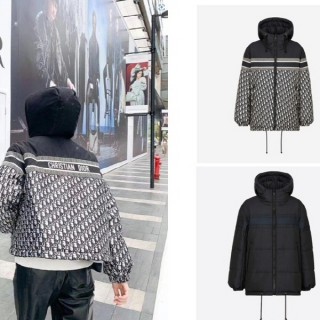 디* 리버시블 오블리크 퀄티드 다운패딩 (남여공용)