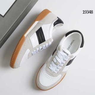 [ T ] 테렌스 스웨이드 스니커즈