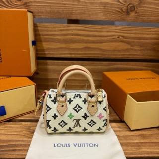 루* (L.V) 스피디 백참 키 홀더