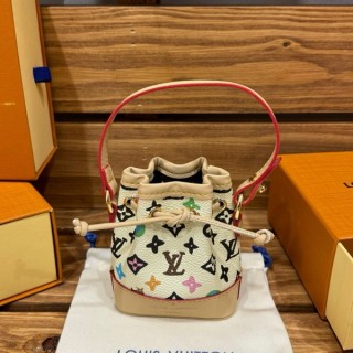 루* 노에 백참 키 홀더