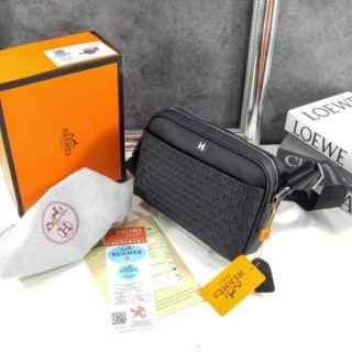 에*** 남성용 크로스바디 백 (풀박스)