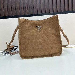 프* 스웨이드 토트백 숄더백