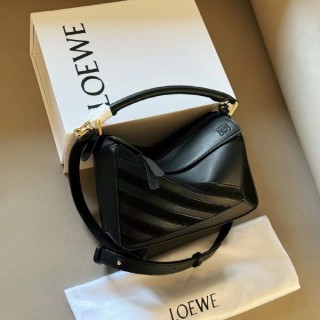 로* 신상 퍼즐 숄더백