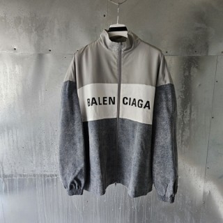 발* 로고 프린트 집업 자켓