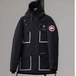 캐* x ovo 콜라보 리플렉티브 덕다운 패딩(오버핏)