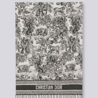 [ D ] Toile De Jouy 소바쥬 클래식 울 자카드 태슬 숄 머플러