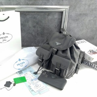 프** 미디엄 리나일론 백팩 ㅡ머큐리 그레이