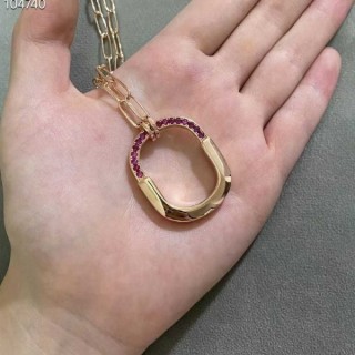 티* 락 네크리스