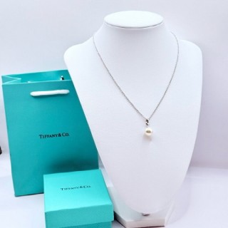 티* 빅토리아 :진주와 다이아몬드 펜던트