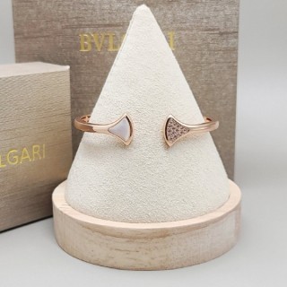 불** 다이아 디바스 드림 마더오브펄 팔찌