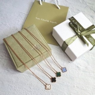 반*** 알함브라 목걸이