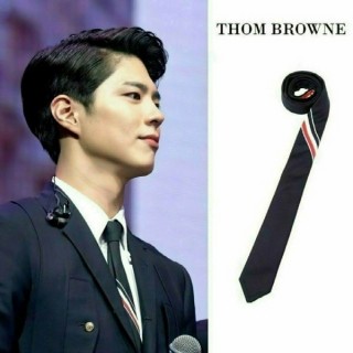 톰* 삼선테이핑 넥타이 (네이비)