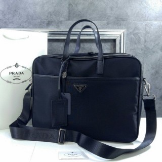 프** 브리프케이스 리나일론 사피아노 Re-Nylon and Saffiano leather briefcase