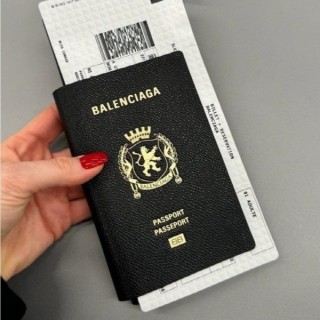 발**** 여권지갑