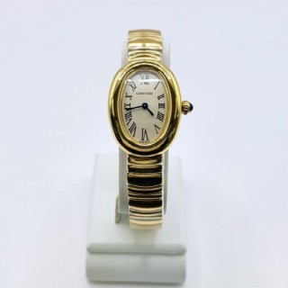 까* 스몰 옐로우 골드 Baignoire 시계 23.1mm