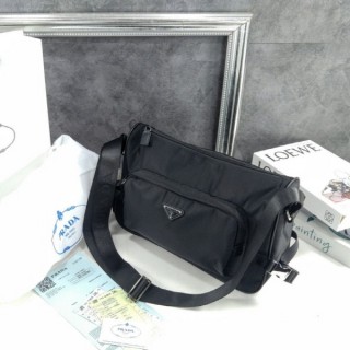 프** 라지 리나일론 및 사피아노 가죽 숄더백