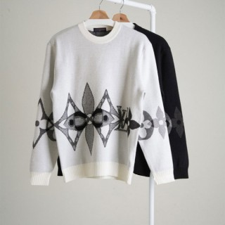 [ L ] 모노그램 자가드 크루넥 니트