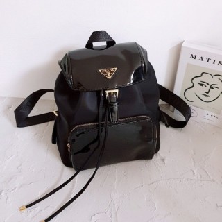 프** 고급 리나일론 브러쉬드 레더 백팩