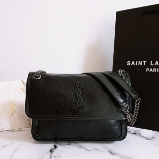 생** 흑장식 니키백 미디움