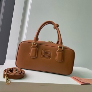 미* 아르카디 미듐