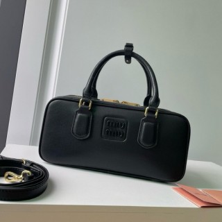 미* 아르카디 미듐