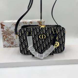 디* 오블리크 닥터백