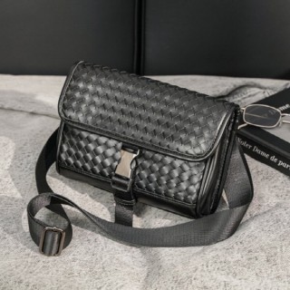 보* 인트레치아토 버클 슬랩백