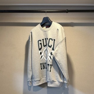 구* 유니버시티 프린트 맨투맨